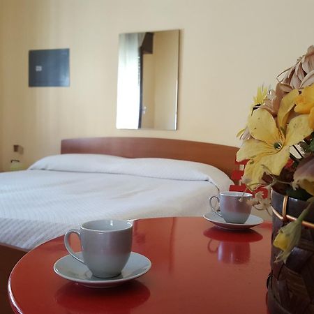 Dante Apartment 马扎拉德尔瓦洛 外观 照片