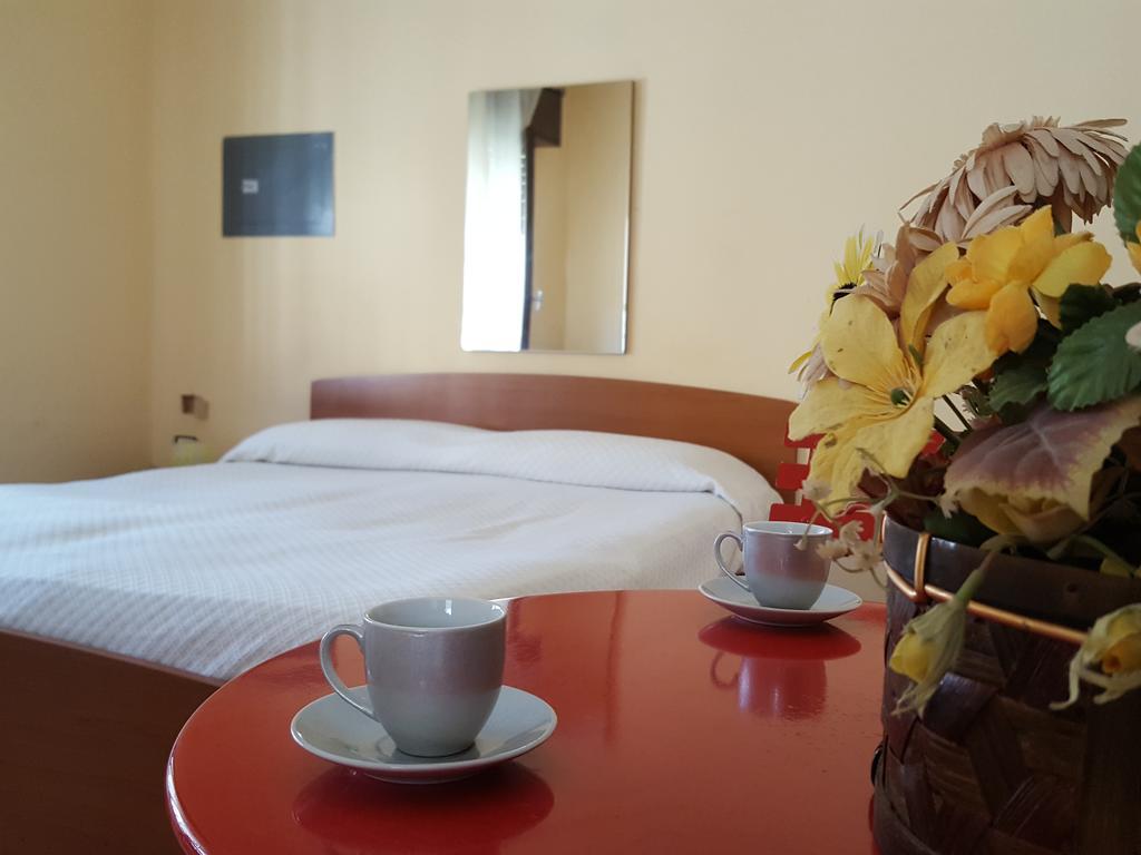 Dante Apartment 马扎拉德尔瓦洛 外观 照片